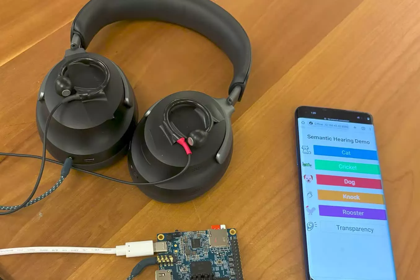 yeni ai kulaklik prototipi gurultuyu filtreliyor ve seslere odaklaniyor 0 c1kvamsE