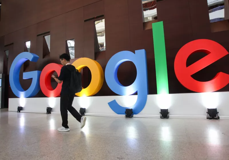 Google, DoJ antitröst davasında jüri duruşmasını 2,3 milyon dolarlık çekle atlattı 21 google doj antitrost davasinda juri durusmasini 23 milyon dolarlik cekle atlatti ibVJUY5t