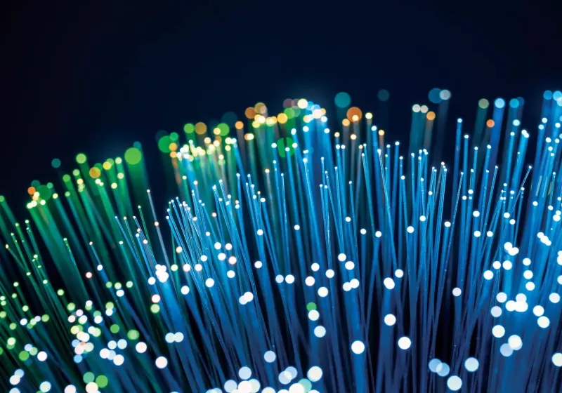 Kullanılmayan dalga boylarının kilidini açarak 402 Tb/s'lik inanılmaz fiber optik hızlara ulaşıldı 2 kullanilmayan dalga boylarinin kilidini acarak 402 tbslik inanilmaz fiber optik hizlara ulasildi ASQsaj6T