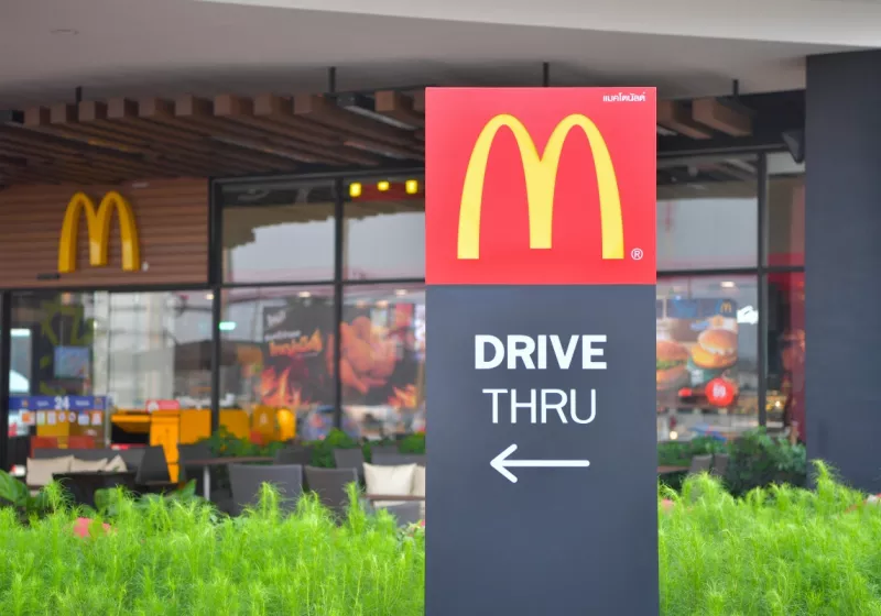 McDonald's, AI arabaya servis sistemini test etmeyi bırakacak, ancak geri dönebilir 29 mcdonalds ai arabaya servis sistemini test etmeyi birakacak ancak geri donebilir 84WiIvsU