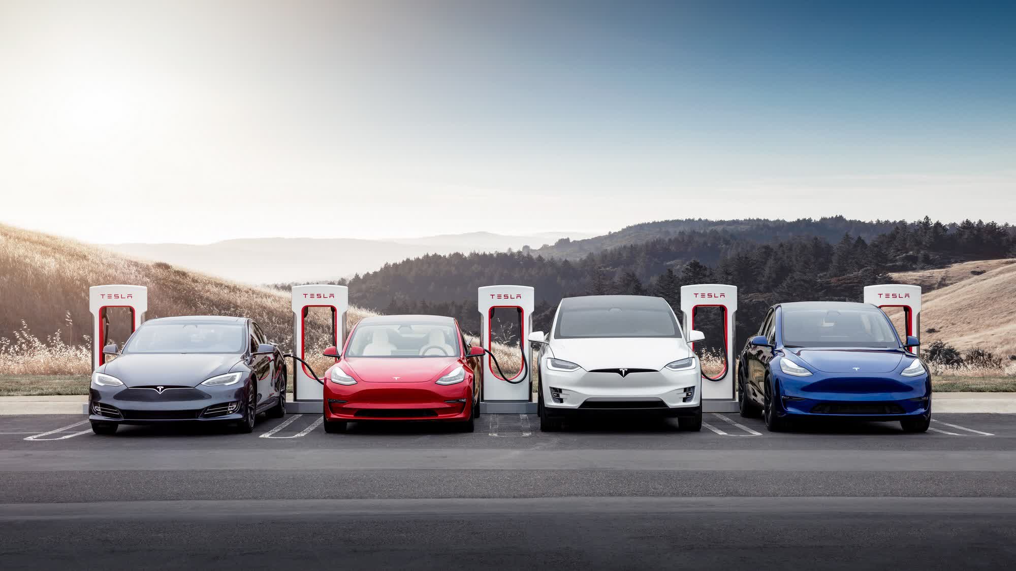 tesla teslimatlarinin sirket icin bir ilk olarak ust uste ikinci ceyrekte dusmesi bekleniyor 0 FIFmaKqZ
