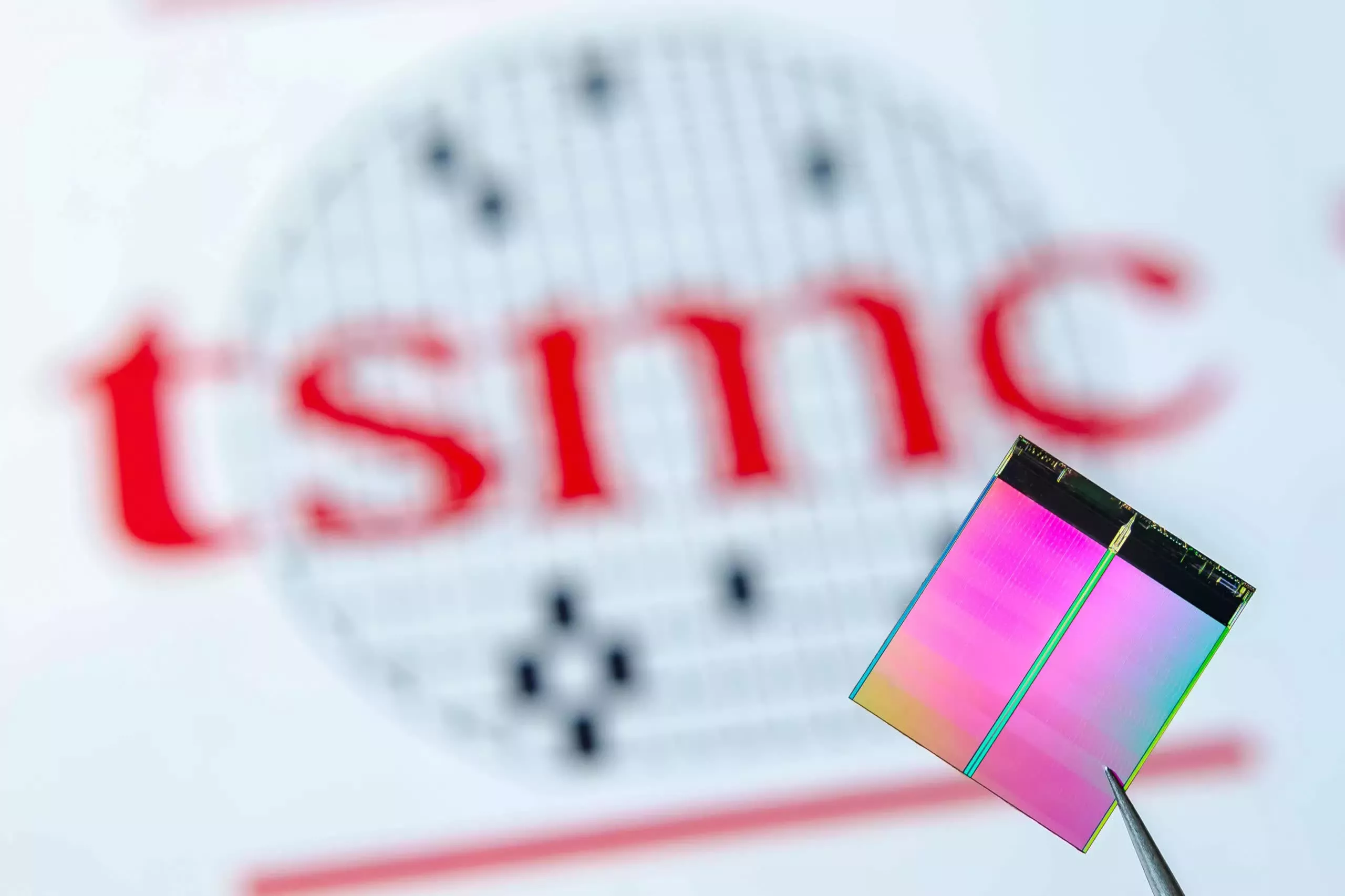 tsmcnin piyasa degeri iphone 17 icin 2nm cip denemelerine hazirlanirken kisa sureligine 1 trilyon VAXNkr1y