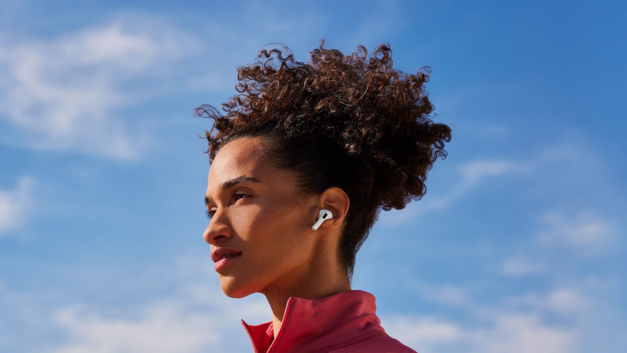 apple onumuzdeki ay 2 ve 3 nesil modellerin yerini alacak iki airpods 4 cesidini u6Xz9j5B