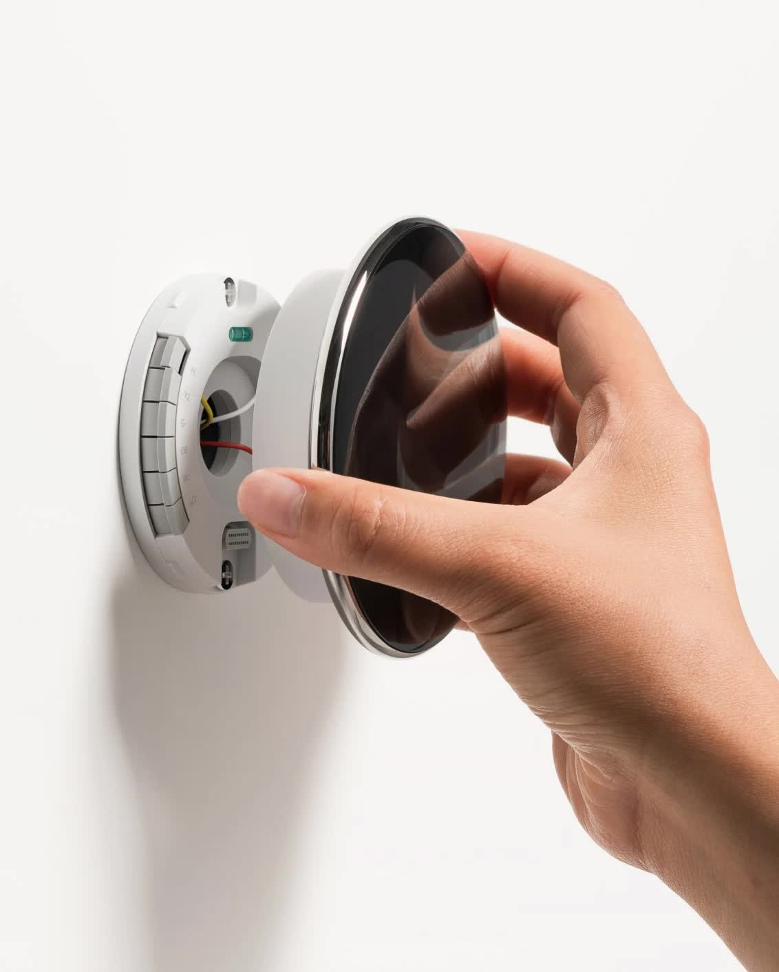 googlein yeni nest ogrenme termostati gelecege yonelik bir enerji tasarrufu merkezi 0 bLbZ2DDu